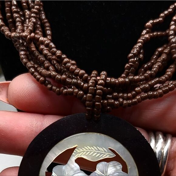 "5/$25" Multistrand Seed Bead Floral Abalone Shell Pendant Necklace - Picture 8 of 10